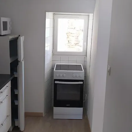 Maison De *