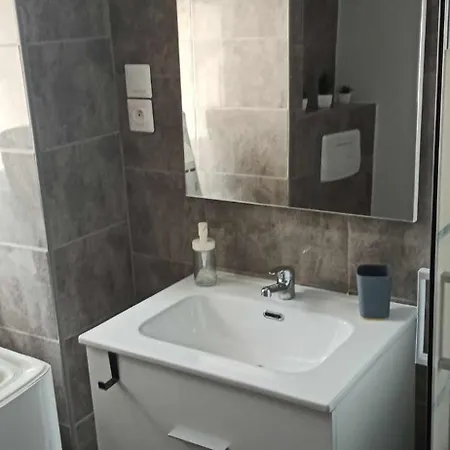 Maison De * LʼAiguillon-sur-Vie